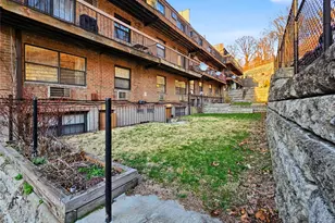 240-26 70th Ave, Douglaston, NY 11362 - Photo 24