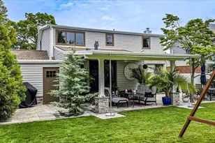 1053 Lydia Dr, Franklin Square, NY 11010 - Photo 32