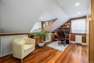 1053 Lydia Dr, Franklin Square, NY 11010 - Photo 18