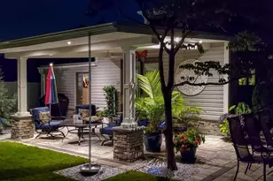 1053 Lydia Dr, Franklin Square, NY 11010 - Photo 36