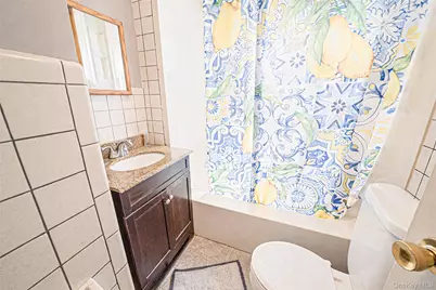 56 Bay Avenue, Ronkonkoma, NY 11779 - Photo 14