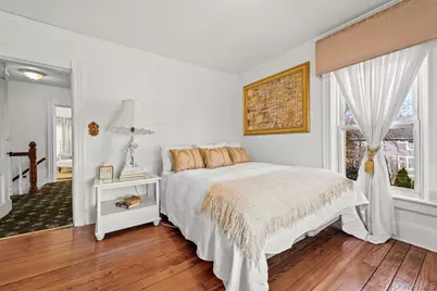 15 Bayside Avenue, Oyster Bay, NY 11771 - Photo 14