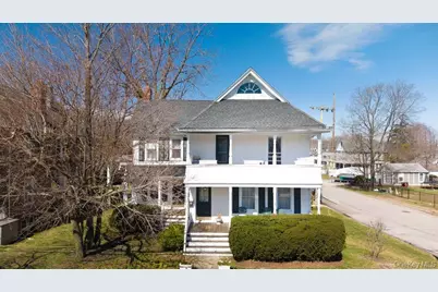 15 Bayside Avenue, Oyster Bay, NY 11771 - Photo 1