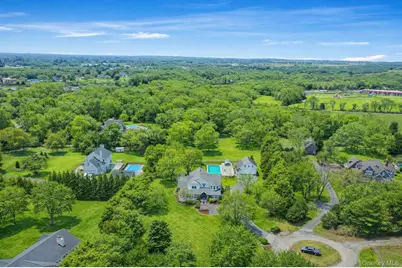 300 Private Road #8, Cutchogue, NY 11935 - Photo 1