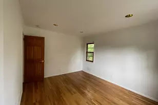 66 Laron Dr, New Rochelle, NY 10804 - Photo 18