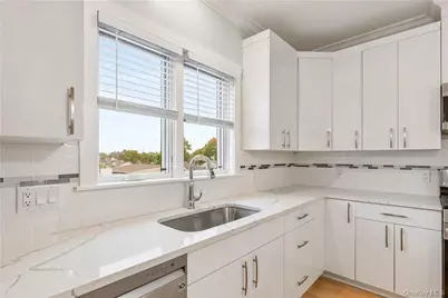 179 Adelphi Avenue, Harrison, NY 10528 - Photo 2