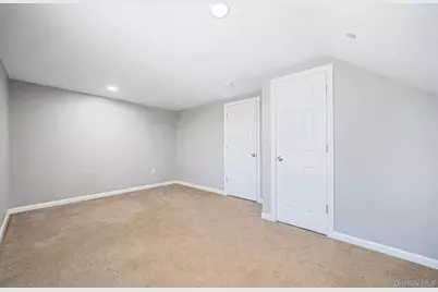 232 30th Street, Lindenhurst, NY 11757 - Photo 14