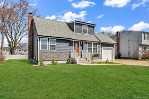 232 30th St, Lindenhurst, NY 11757 - Photo 4