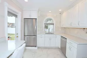 3 Windus Dr, Shirley, NY 11967 - Photo 14