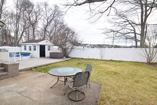 3 Windus Dr, Shirley, NY 11967 - Photo 34