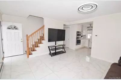 3 Windus Drive, Shirley, NY 11967 - Photo 8