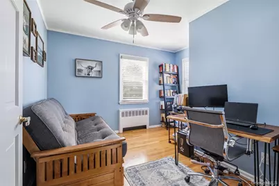 2450 Yorktown St, Oceanside, NY 11572 - Photo 16