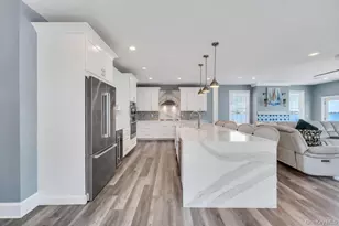 15 E Shore Dr, Babylon, NY 11702 - Photo 22