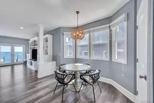 15 E Shore Dr, Babylon, NY 11702 - Photo 20