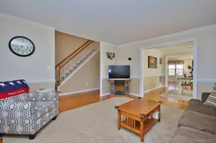 5 Old Field Cir, Pawling, NY 12564 - Photo 10