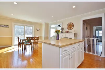 5 Old Field Circle, Pawling, NY 12564 - Photo 4