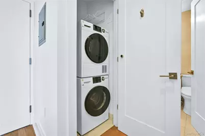 2343 31st Road #3B, Astoria, NY 11106 - Photo 10