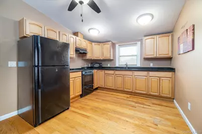 1558 9th Street #Upper, West Babylon, NY 11704 - Photo 6