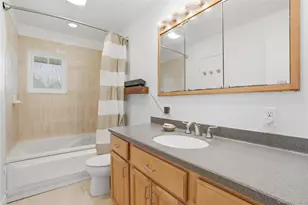 227 Lakeside Rd, Newburgh, NY 12550 - Photo 32