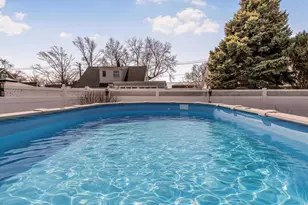 159 Montgomery Ave, Oceanside, NY 11572 - Photo 24