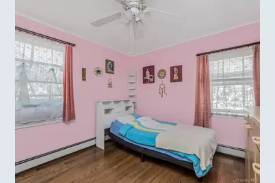 159 Montgomery Avenue, Oceanside, NY 11572 - Photo 16