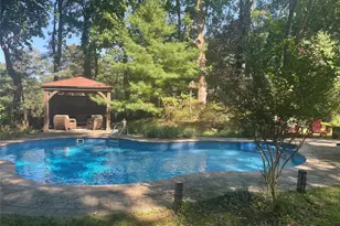 107A Scraggy Hill Rd, Port Jefferson, NY 11777 - Photo 36