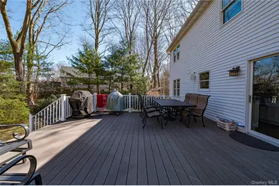 107A Scraggy Hill Road, Port Jefferson, NY 11777 - Photo 28