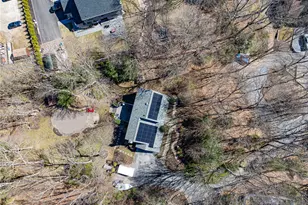 107A Scraggy Hill Rd, Port Jefferson, NY 11777 - Photo 32