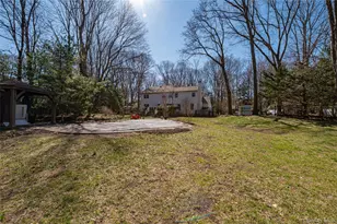 107A Scraggy Hill Rd, Port Jefferson, NY 11777 - Photo 30