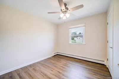 84 Guernsey Drive, New Windsor, NY 12553 - Photo 12