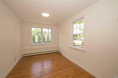 8 Northridge Street #8, Huntington Station, NY 11746 - Photo 6