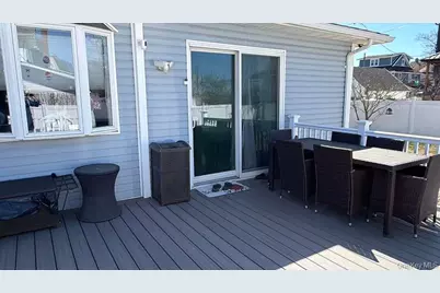 7 Meyer Avenue, Lawrence, NY 11559 - Photo 26