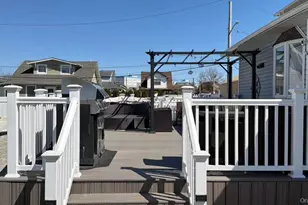 7 Meyer Ave, Lawrence, NY 11559 - Photo 22