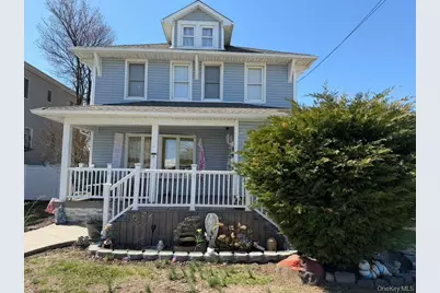 7 Meyer Avenue, Lawrence, NY 11559 - Photo 2