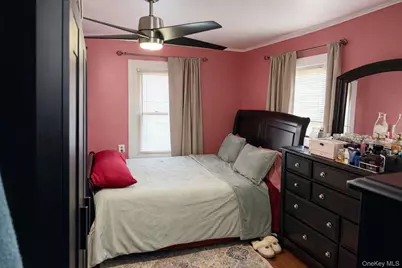7 Meyer Avenue, Lawrence, NY 11559 - Photo 12