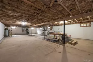 6625 Hortons Ln, Southold, NY 11971 - Photo 16