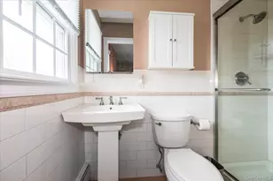 6625 Hortons Ln, Southold, NY 11971 - Photo 12