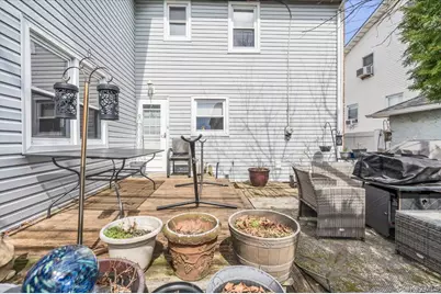 806 E Chester Street, Long Beach, NY 11561 - Photo 14