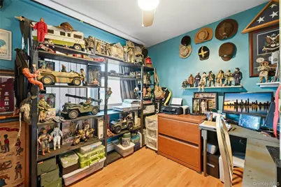 39 Memorial Boulevard, East Moriches, NY 11940 - Photo 32