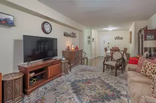 74-45 Yellowstone Blvd, Rego Park, NY 11374 - Photo 8