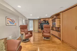 23 Coronet Ln, Plainview, NY 11803 - Photo 10