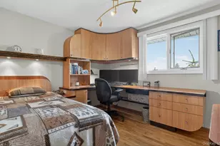 23 Coronet Ln, Plainview, NY 11803 - Photo 16