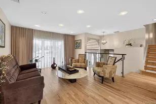 23 Coronet Ln, Plainview, NY 11803 - Photo 8