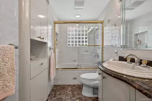 23 Coronet Ln, Plainview, NY 11803 - Photo 18