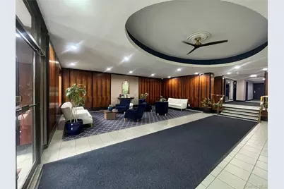 666 Pelham Road #3A, New Rochelle, NY 10805 - Photo 2