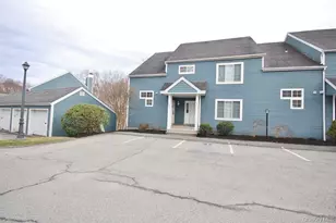 201 Bentley Ct, Brewster, NY 10509 - Photo 4