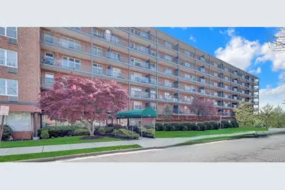 20 Wendell Street #26E, Hempstead, NY 11550 - Photo 1