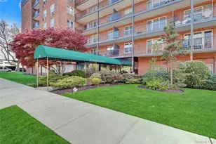 20 Wendell St, Hempstead, NY 11550 - Photo 2