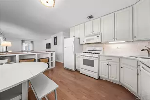 18 Lynx Ln, East Setauket, NY 11733 - Photo 8