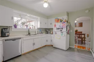 5 Mary Ave, Lake Katrine, NY 12449 - Photo 10